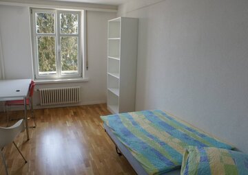 Room in Salesanium- Fribourg